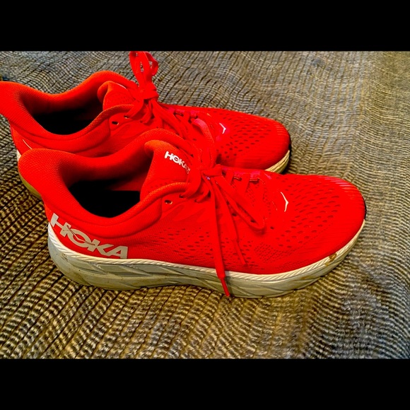 Hoka - Picture 1 of 1
